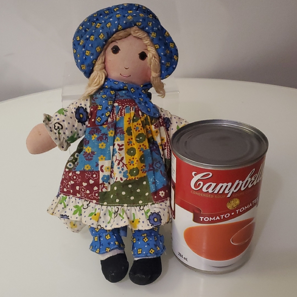 Vintage 70s / 80s Holly Hobbie 9" Plush Doll